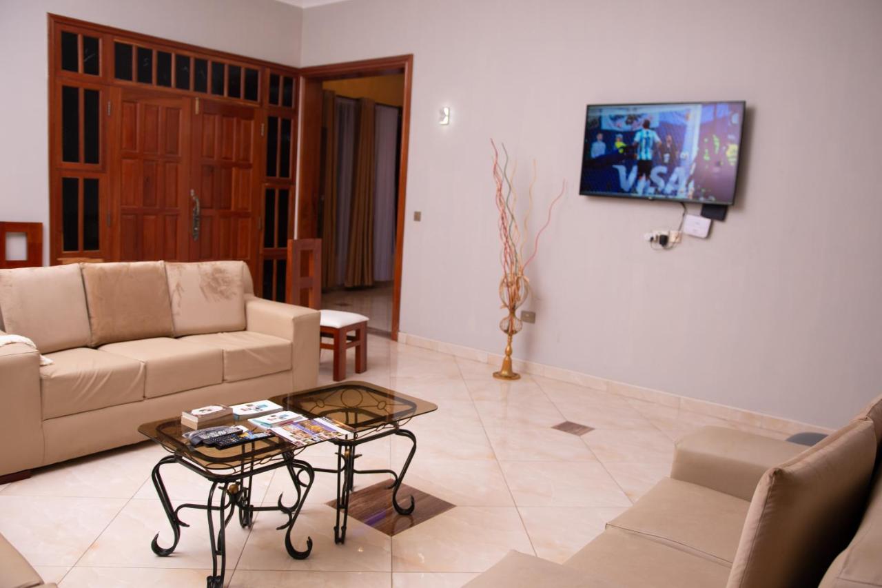 Arusha Royal Bed & Breakfast Ngoại thất bức ảnh